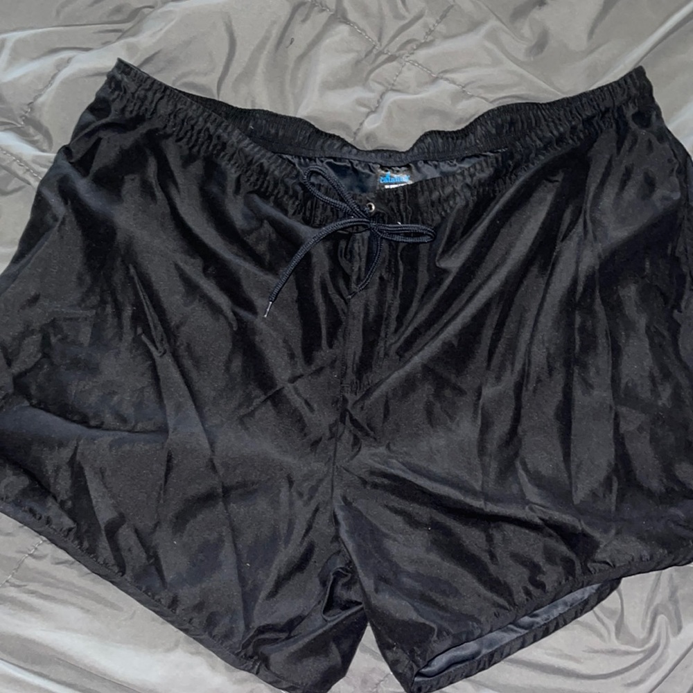 Women’s swim shorts